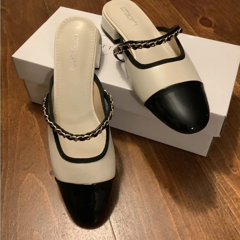 Cotton Candy Black and Cream Mules with Chain Accent - Picture 2 of 7